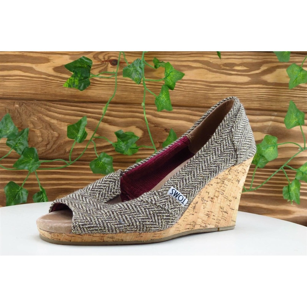 Toms Women Sz 6.5 M Brown Wedge Fabric‎ Shoes